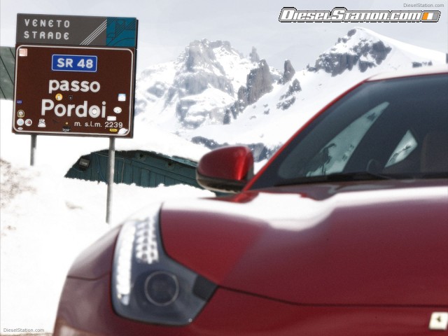 Ferrari FF 2011 Picture #2 Ferrari FF 2011 Picture #2