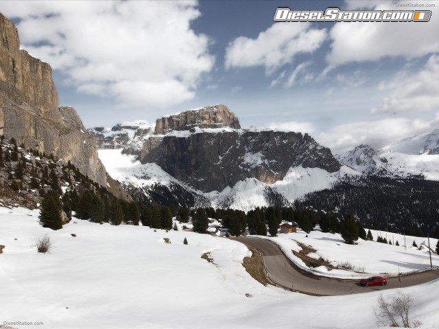 Ferrari FF 2011 Picture #5 Ferrari FF 2011 Picture #5