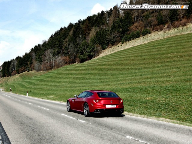 Ferrari FF 2011 Picture #0 Ferrari FF 2011 Picture #0
