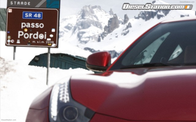 Ferrari FF 2011 Widescreen Picture #4 Ferrari FF 2011 Widescreen Picture #4