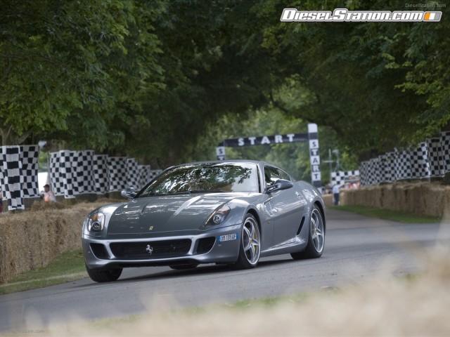 Ferrari Scuderia Spider 16M Completes Run In Under 1 Minute Picture #4 Ferrari Scuderia Spider 16M Completes Run In Under 1 Minute Picture #4