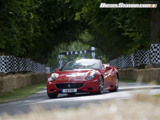 Ferrari Scuderia Spider 16M Completes Run In Under 1 Minute Picture #2 Ferrari Scuderia Spider 16M Completes Run In Under 1 Minute Picture #2