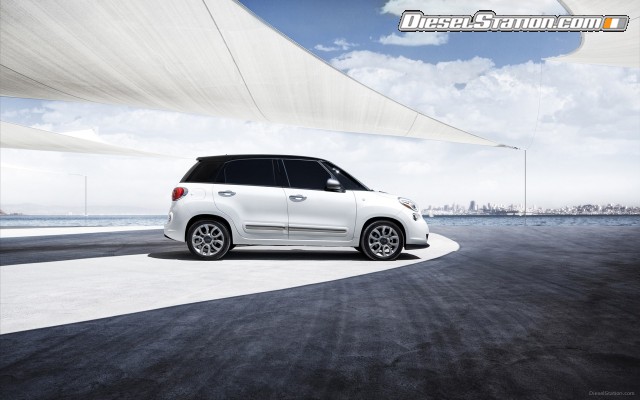Fiat 500L 2014 Widescreen Picture #17 Fiat 500L 2014 Widescreen Picture #17