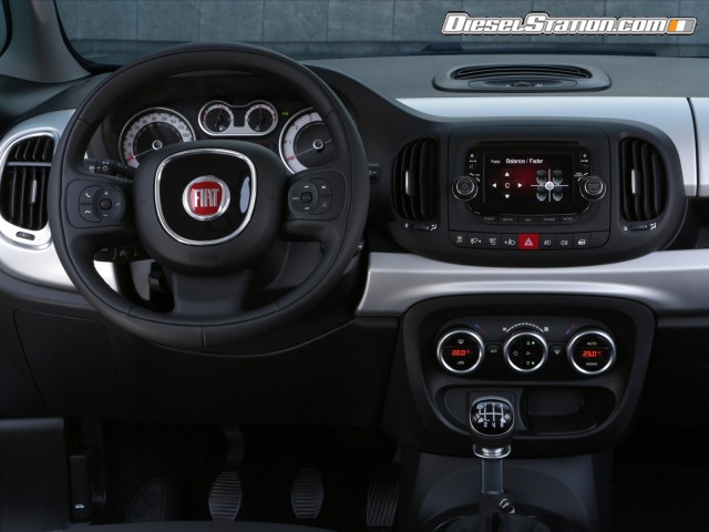 Fiat 500L Beats Edition 2014 Picture #18 Fiat 500L Beats Edition 2014 Picture #18