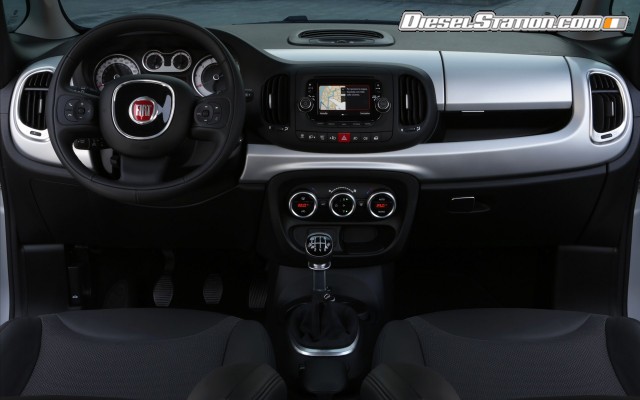 Fiat 500L Beats Edition 2014 Widescreen Picture #16 Fiat 500L Beats Edition 2014 Widescreen Picture #16