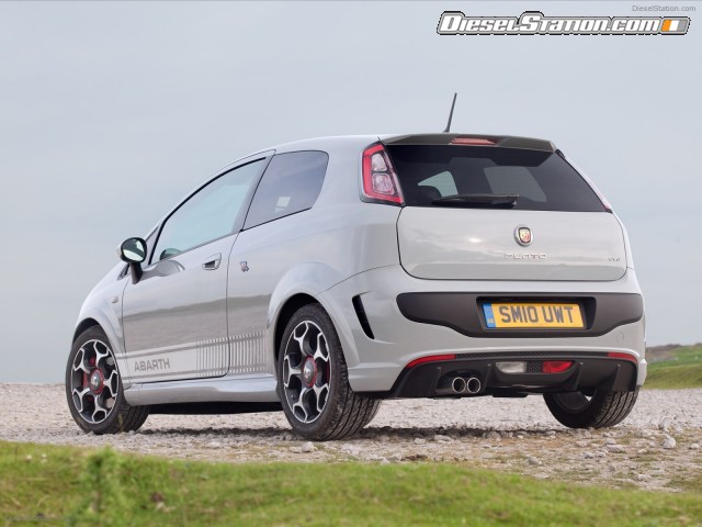 Fiat Abarth Punto Evo 2011 Picture #34 Fiat Abarth Punto Evo 2011 Picture #34