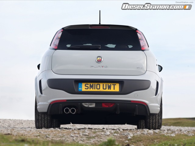 Fiat Abarth Punto Evo 2011 Picture #38 Fiat Abarth Punto Evo 2011 Picture #38