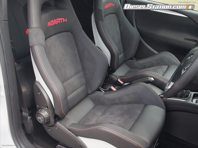 Fiat Abarth Punto Evo 2011 Picture #37 Fiat Abarth Punto Evo 2011 Picture #37