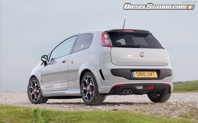 Fiat Abarth Punto Evo 2011 Widescreen Picture #1 Fiat Abarth Punto Evo 2011 Widescreen Picture #1