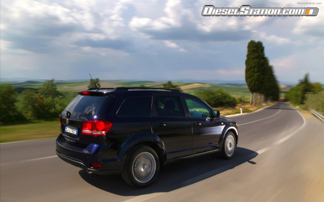 Fiat Freemont 2012 Widescreen Picture #7 Fiat Freemont 2012 Widescreen Picture #7