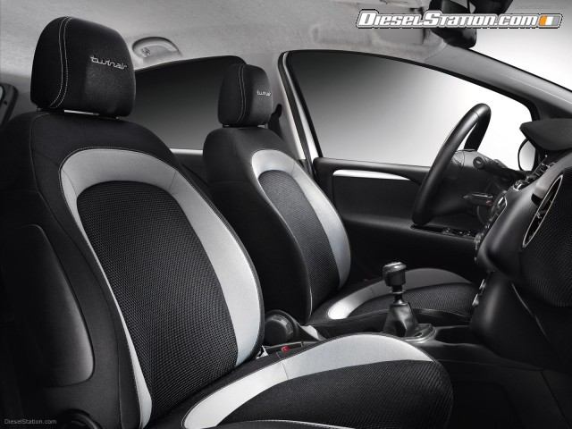 Fiat Punto 2012 Picture #8 Fiat Punto 2012 Picture #8