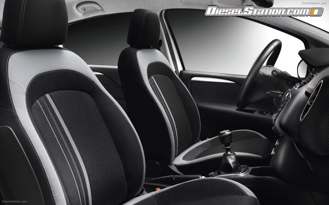 Fiat Punto 2012 Widescreen Picture #11 Fiat Punto 2012 Widescreen Picture #11