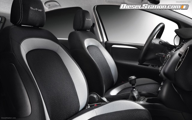 Fiat Punto 2012 Widescreen Picture #1 Fiat Punto 2012 Widescreen Picture #1