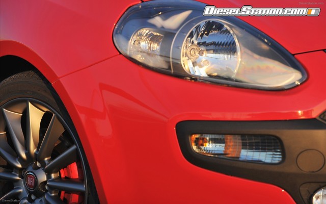 Fiat Punto Evo 2010 Widescreen Picture #9 Fiat Punto Evo 2010 Widescreen Picture #9