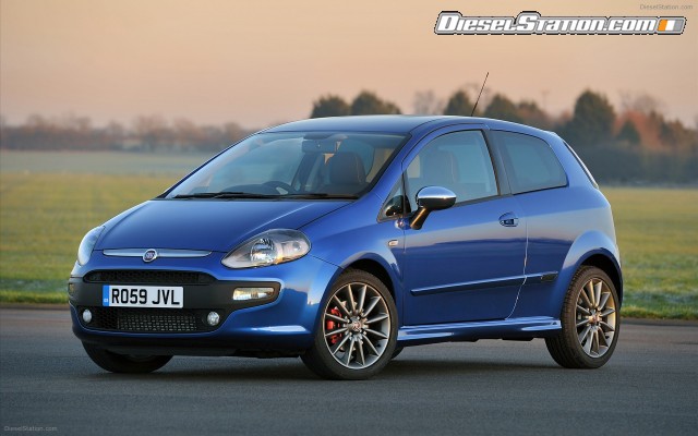 Fiat Punto Evo 2010 Widescreen Picture #5 Fiat Punto Evo 2010 Widescreen Picture #5