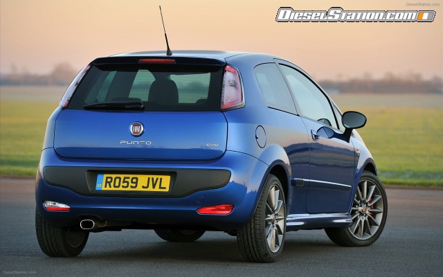 Fiat Punto Evo 2010 Widescreen Picture #6 Fiat Punto Evo 2010 Widescreen Picture #6