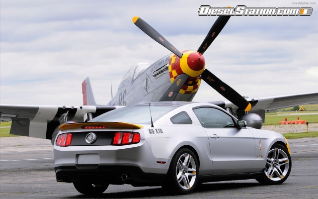 Ford 2010 Mustang AV X10 Widescreen Picture #2 Ford 2010 Mustang AV X10 Widescreen Picture #2