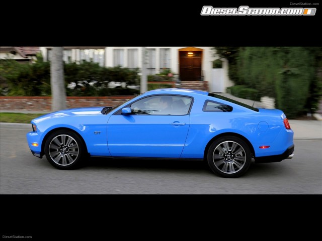Ford 2010 Mustang GT Picture #1 Ford 2010 Mustang GT Picture #1