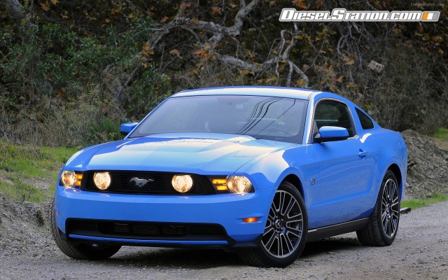 Ford 2010 Mustang GT Widescreen Picture #18 Ford 2010 Mustang GT Widescreen Picture #18