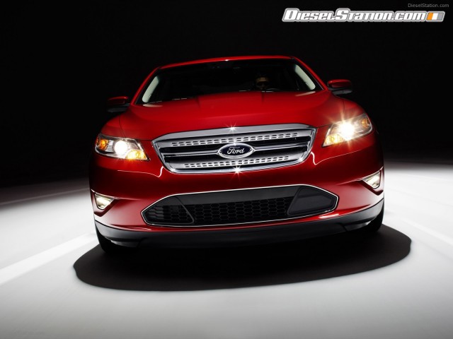 Ford 2010 Tarus SHO Picture #13 Ford 2010 Tarus SHO Picture #13