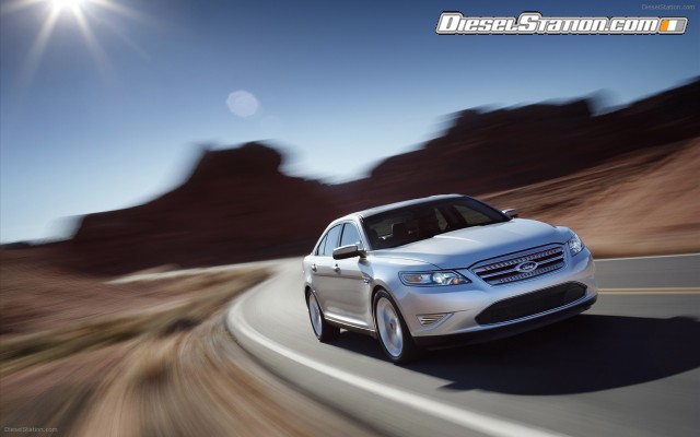 Ford 2010 Tarus SHO Widescreen Picture #17 Ford 2010 Tarus SHO Widescreen Picture #17