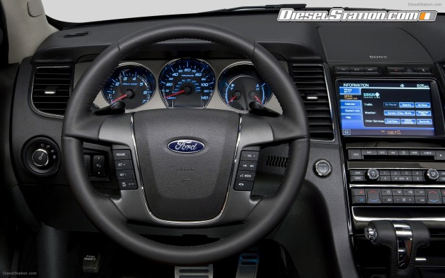 Ford 2010 Tarus SHO Widescreen Picture #2 Ford 2010 Tarus SHO Widescreen Picture #2