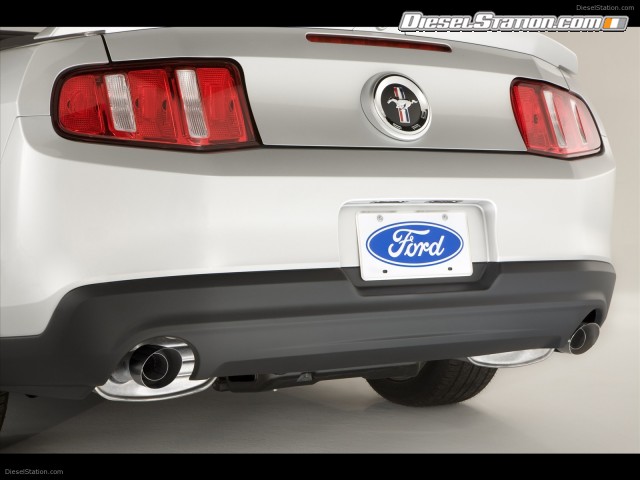 Ford 2011 Mustang V6 Picture #12 Ford 2011 Mustang V6 Picture #12