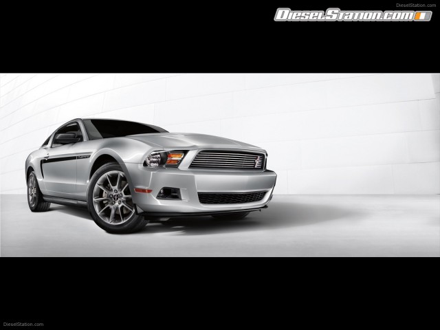 Ford 2011 Mustang V6 Picture #2 Ford 2011 Mustang V6 Picture #2