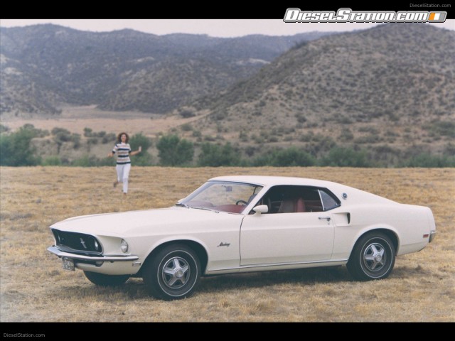 Ford CELEBRATES 45TH ANNIVERSARY OF MUSTANG Picture #36 Ford CELEBRATES 45TH ANNIVERSARY OF MUSTANG Picture #36