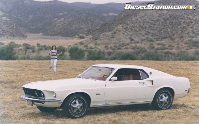 Ford CELEBRATES 45TH ANNIVERSARY OF MUSTANG Widescreen Picture #0 Ford CELEBRATES 45TH ANNIVERSARY OF MUSTANG Widescreen Picture #0