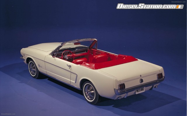 Ford CELEBRATES 45TH ANNIVERSARY OF MUSTANG Widescreen Picture #84 Ford CELEBRATES 45TH ANNIVERSARY OF MUSTANG Widescreen Picture #84