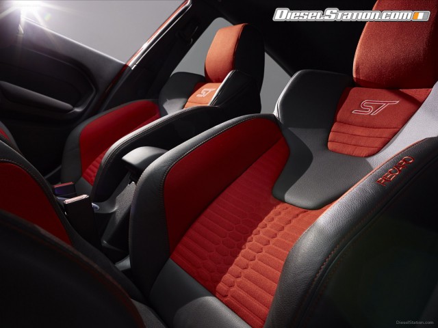 Ford Fiesta ST 2014 Picture #70 Ford Fiesta ST 2014 Picture #70