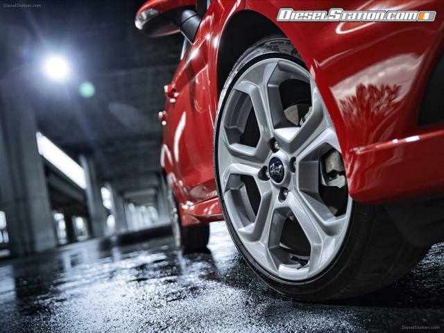 Ford Fiesta ST 2014 Picture #96 Ford Fiesta ST 2014 Picture #96