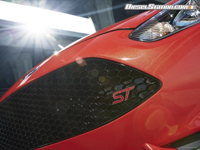 Ford Fiesta ST 2014 Picture #23 Ford Fiesta ST 2014 Picture #23