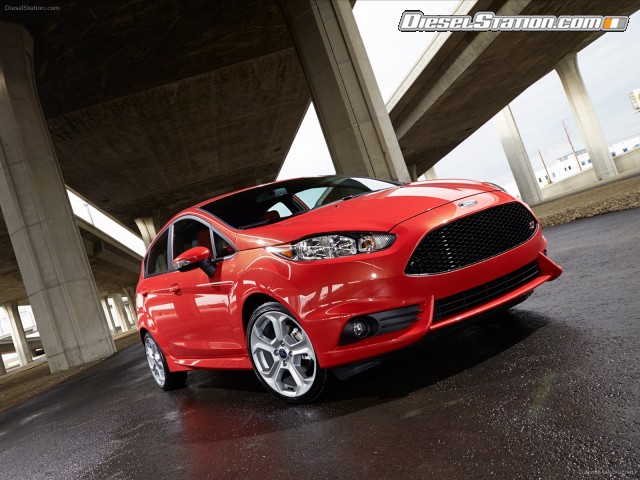 Ford Fiesta ST 2014 Picture #28 Ford Fiesta ST 2014 Picture #28