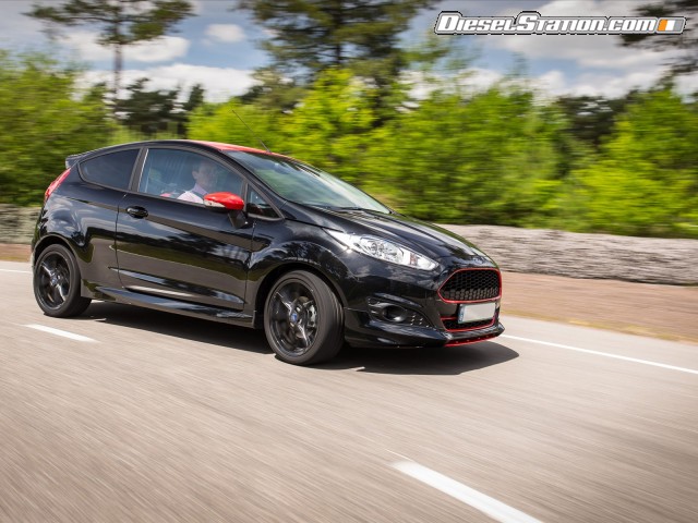 Ford Fiesta Zetec S 2015 Picture #13 Ford Fiesta Zetec S 2015 Picture #13