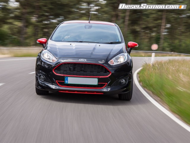 Ford Fiesta Zetec S 2015 Picture #10 Ford Fiesta Zetec S 2015 Picture #10