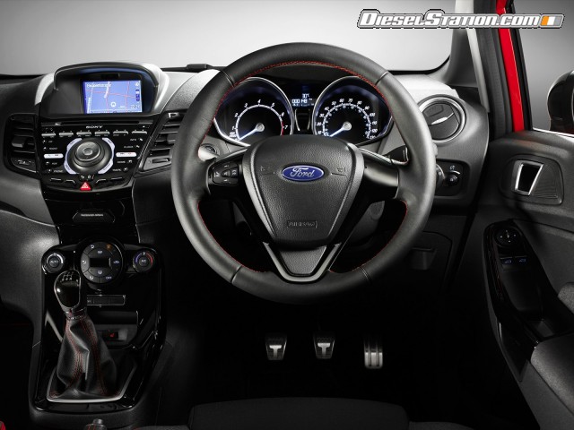 Ford Fiesta Zetec S 2015 Picture #15 Ford Fiesta Zetec S 2015 Picture #15