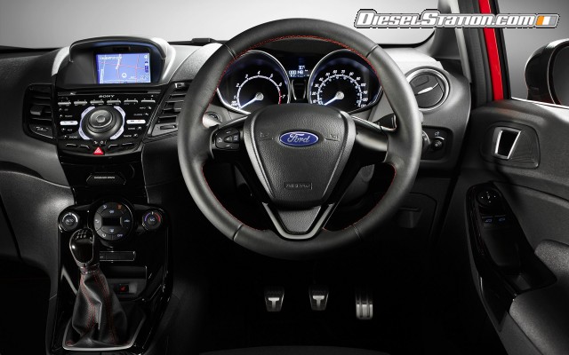 Ford Fiesta Zetec S 2015 Widescreen Picture #0 Ford Fiesta Zetec S 2015 Widescreen Picture #0