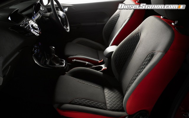 Ford Fiesta Zetec S 2015 Widescreen Picture #1 Ford Fiesta Zetec S 2015 Widescreen Picture #1