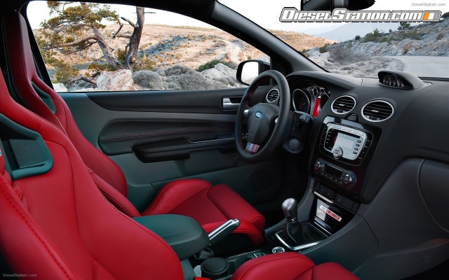 Ford Focus RS500 2011 Widescreen Picture #10 Ford Focus RS500 2011 Widescreen Picture #10