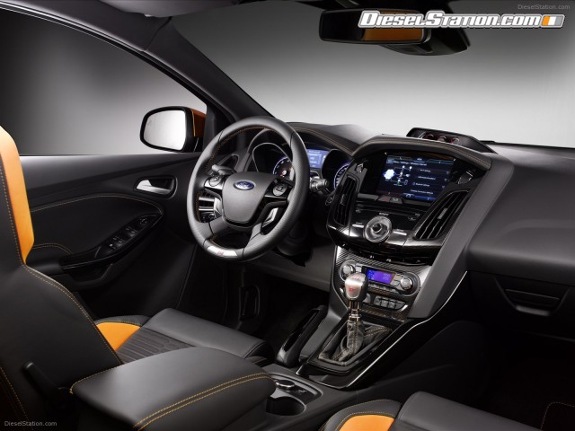 Ford Focus ST 2012 Picture #4 Ford Focus ST 2012 Picture #4