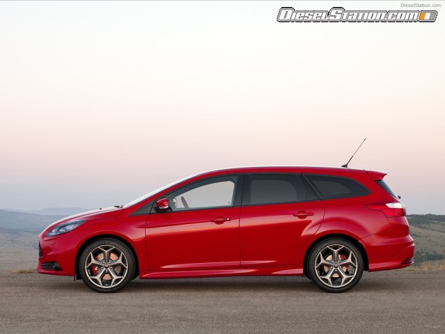 Ford Focus ST 2013 Picture #11 Ford Focus ST 2013 Picture #11