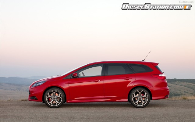 Ford Focus ST 2013 Widescreen Picture #8 Ford Focus ST 2013 Widescreen Picture #8