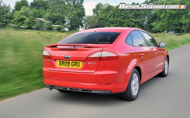 Ford Mondeo 2 litre ECOnetic Widescreen Picture #1 Ford Mondeo 2 litre ECOnetic Widescreen Picture #1
