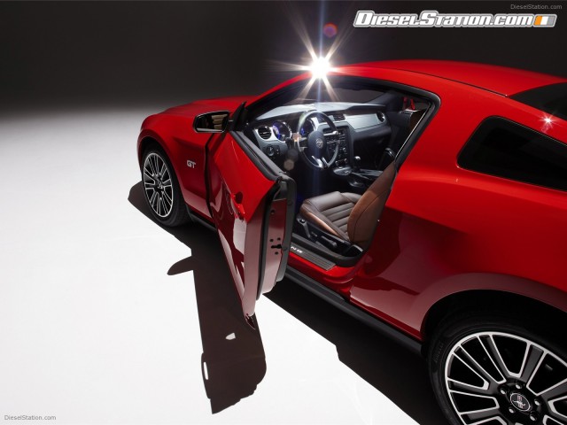 Ford Mustang 2010 Picture #15 Ford Mustang 2010 Picture #15