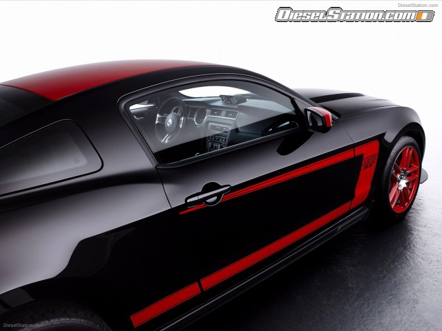 Ford Mustang Boss 302 Laguna Seca 2012 Picture #33 Ford Mustang Boss 302 Laguna Seca 2012 Picture #33