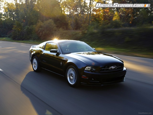 Ford Mustang GT 2013 Picture #34 Ford Mustang GT 2013 Picture #34