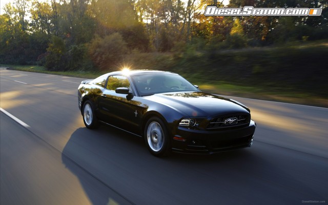 Ford Mustang GT 2013 Widescreen Picture #36 Ford Mustang GT 2013 Widescreen Picture #36