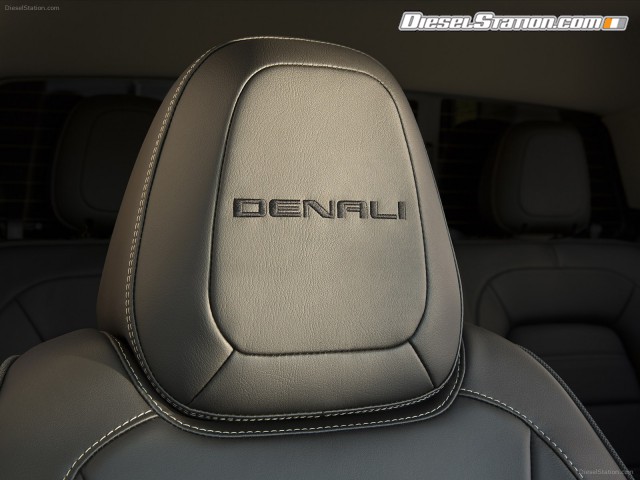 GMC Canyon Denali 2017 Picture #11 GMC Canyon Denali 2017 Picture #11